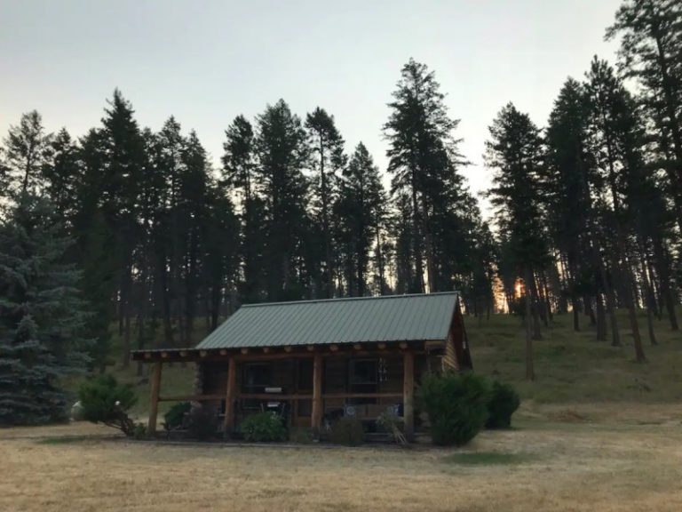 20 Amazing and Unique Places To Stay In Bigfork Discovering Montana