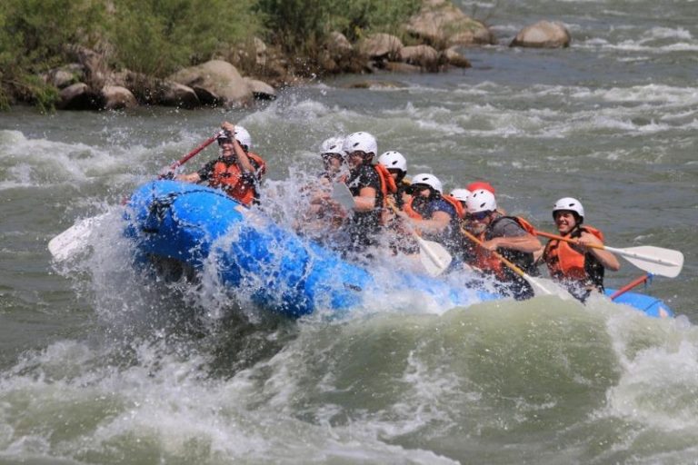 Guide to The Best White Water Rafting in Bozeman Discovering Montana