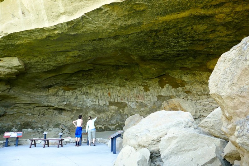 pictograph cave state park