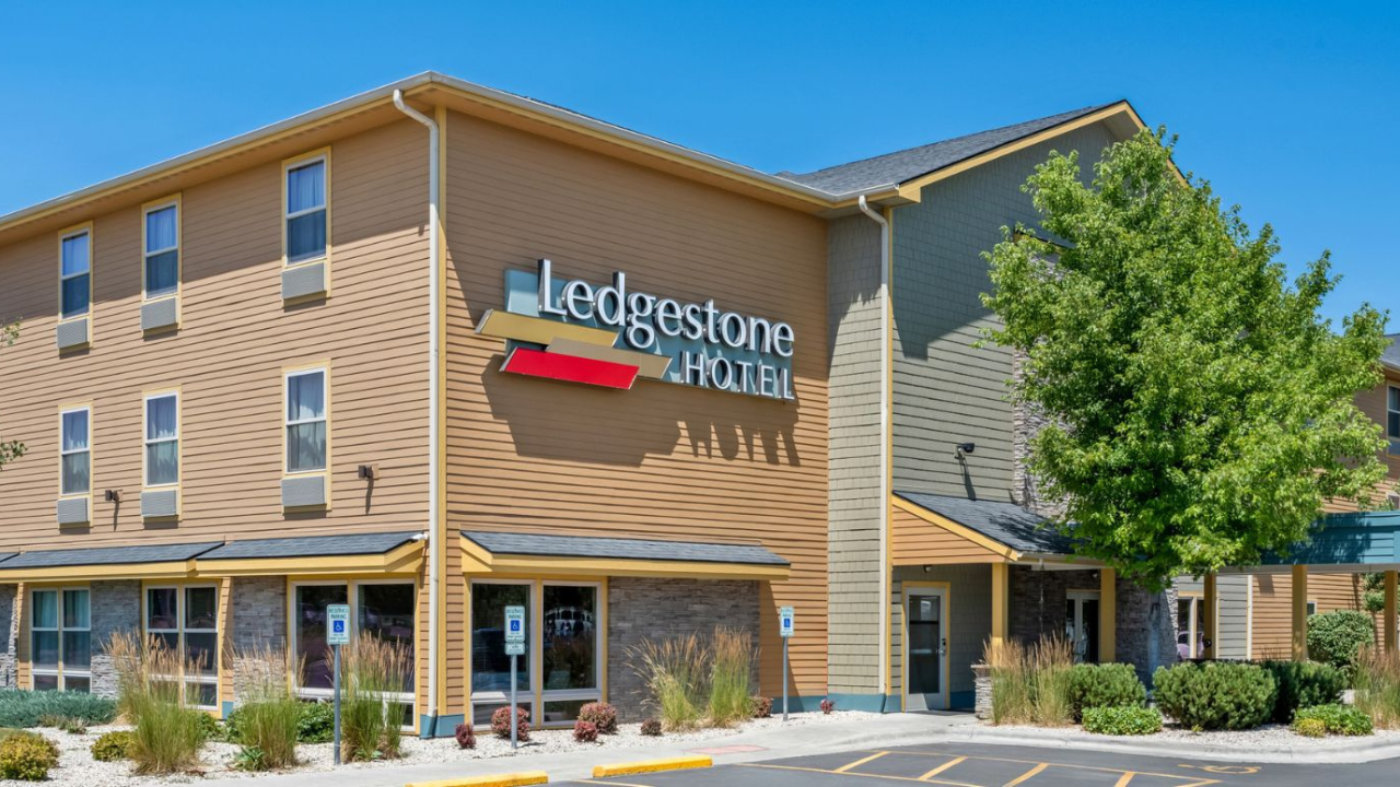 Ledgestone Suites Hotel
